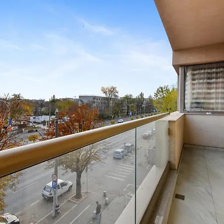 Lavi With Two Bedrooms Bukarest